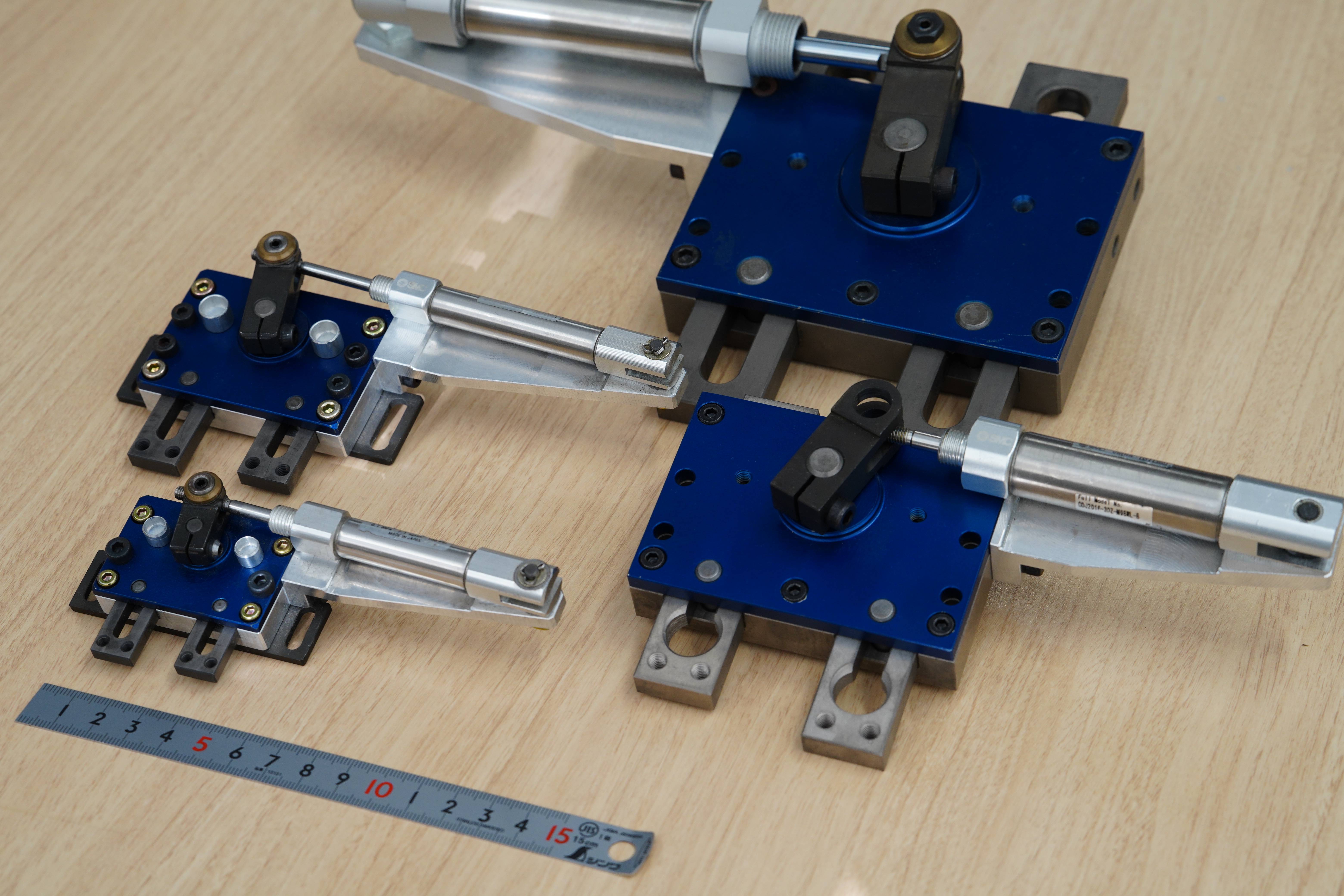 エスケープユニット